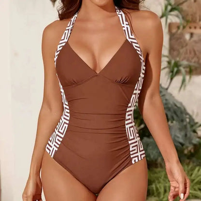 Women’s Plus Size One-Piece Swimsuit – Push-Up Design